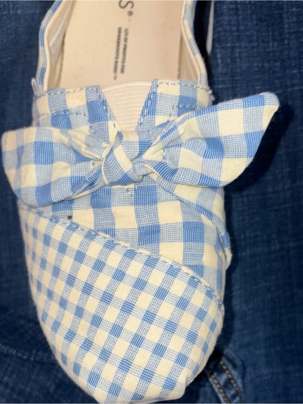 TOMS Light Blue and White Gingham Bow Slip-Ons - Picture 2 of 8
